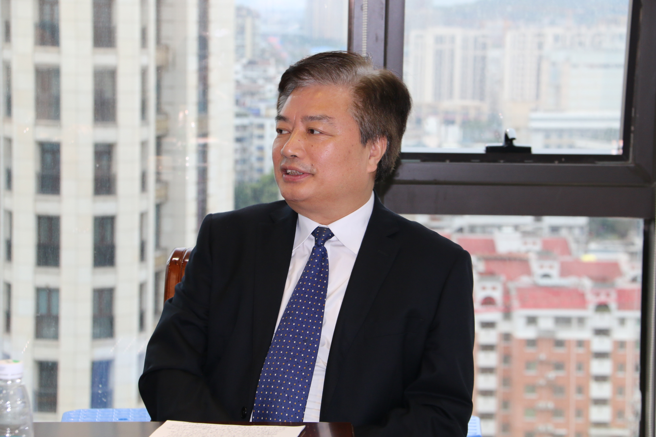 名仕沙龙第四讲开讲黄孝明律师分享我眼中的律所及律师